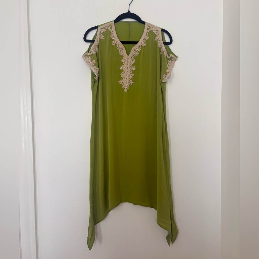 Modern North African Short Sleeves V-Neck Knee length Green Kaftan